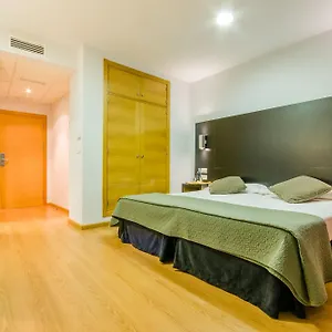 2* Hotel Yit Alcover