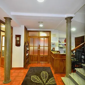  Guest house Residencia Ziri